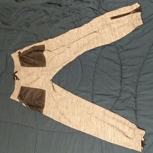 Mens maddison supply sweatpants, size small.